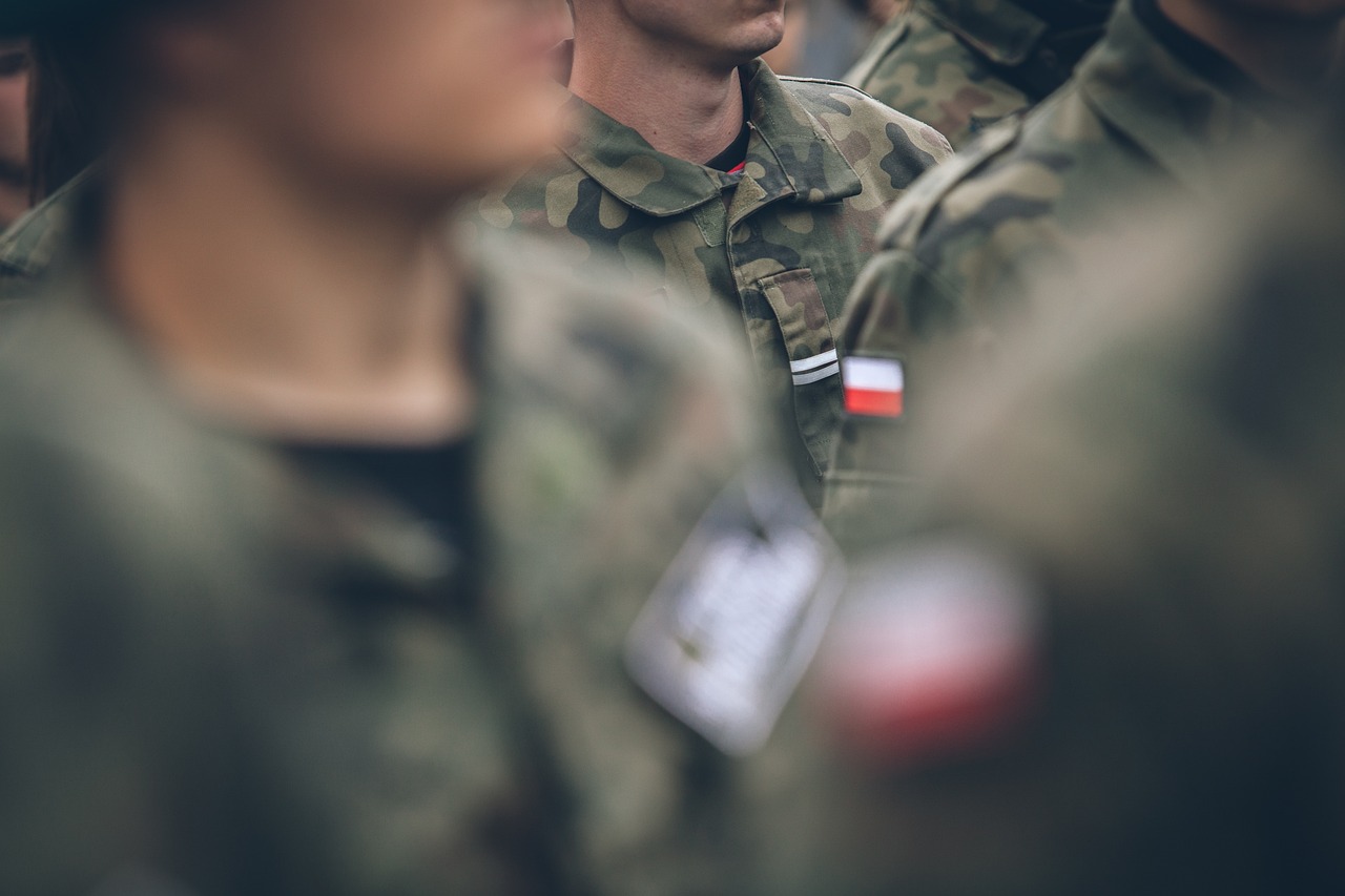 最新軍旅電視劇大全集，熱血與榮耀的視聽盛宴，不容錯過！
