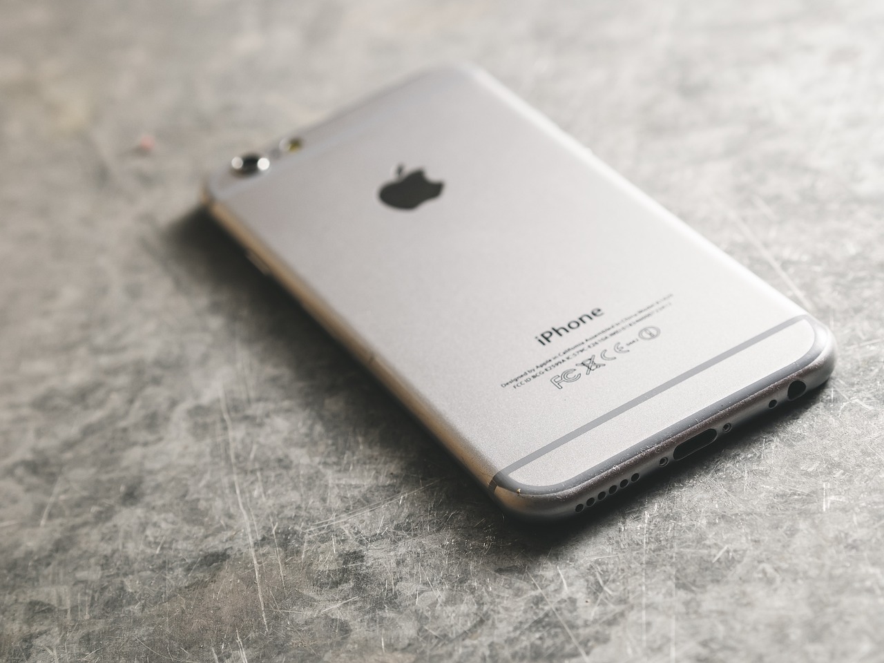 iPhone 6s 32G最新報(bào)價(jià)匯總，市場(chǎng)動(dòng)態(tài)解析與購(gòu)買(mǎi)建議